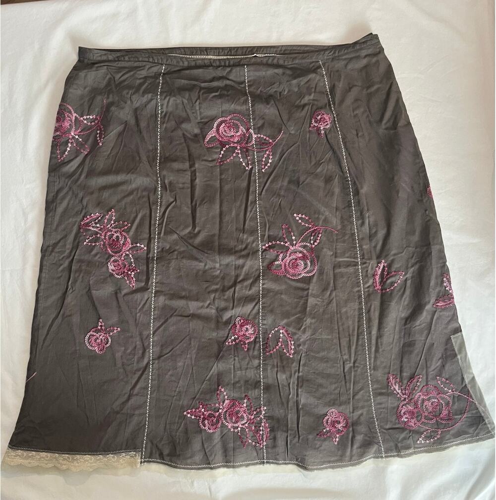 J Jill Skirt Size 16 Embroidered Floral Lace Hem Midi Boho